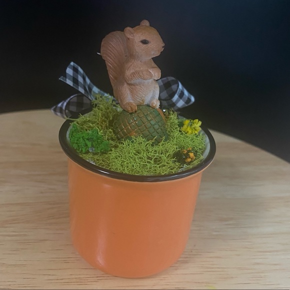 Handcrafted Little Squirrel Scene on Little Demitasse Cup - Picture 8 of 12